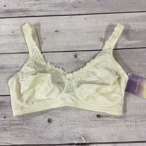Trulife‎ Naturalwear Mastectomy Bra Womens 34D Cream Wireless 4022